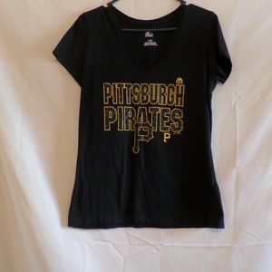 Majestic Women’sPittsburgh Pirates T-Shirt - Large